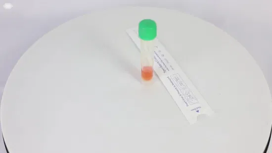 El nilón de la prueba rápida de la polimerización en cadena del CE 0197 se reunió la muestra nasofaríngea de la esponja nasal recoge la esponja